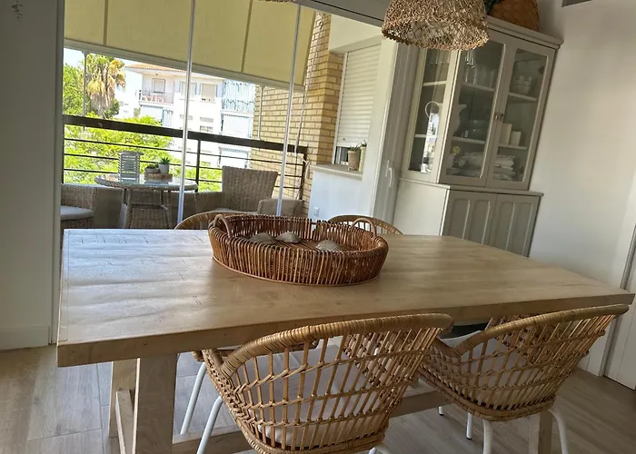 Vivienda De Lujo A 100 Metros De La Playa